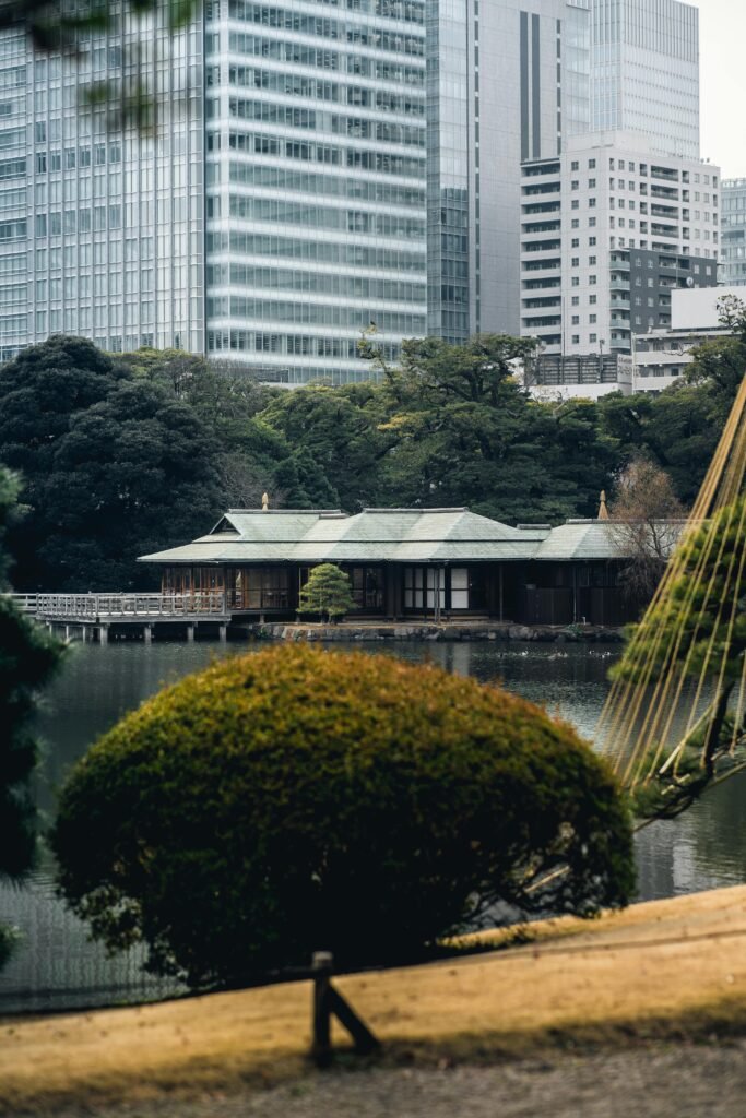 Refined Japan - Tokyo - Hamarikyu garden