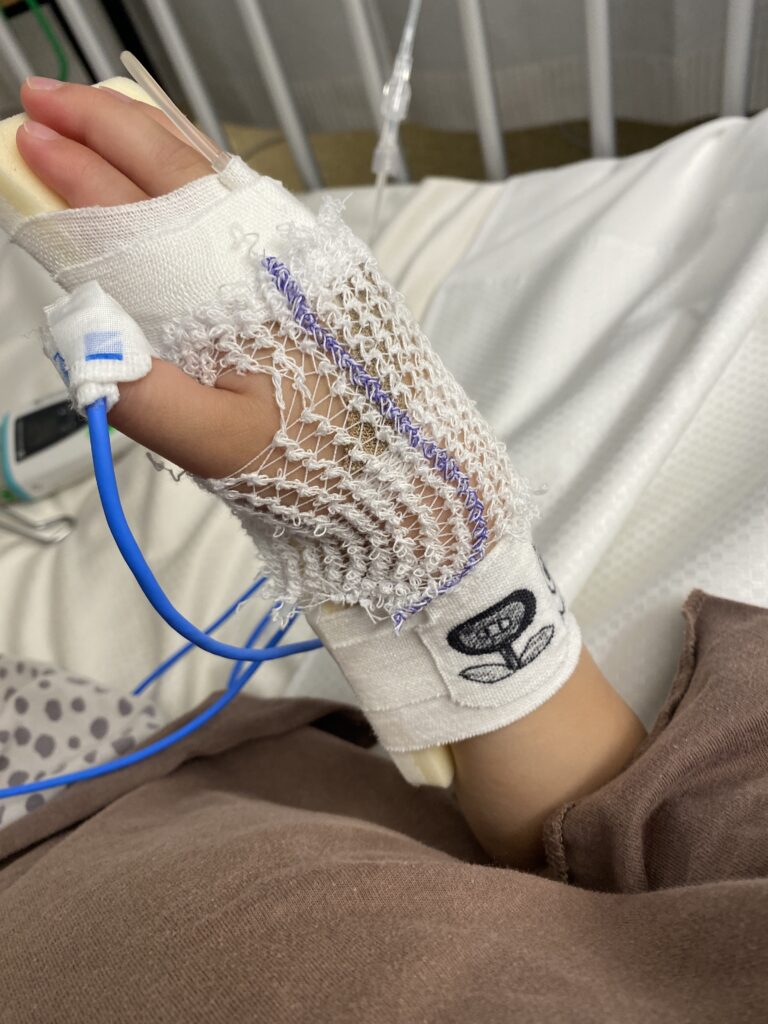 IV on hand - hospitalised in Japan