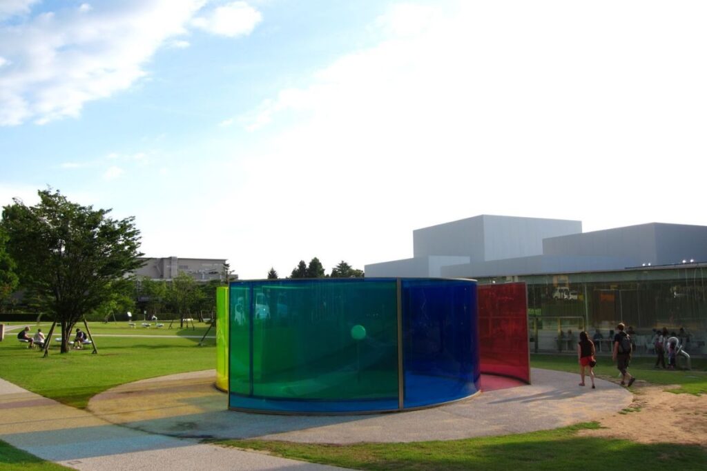 Circular glass architecture of the 21st Century Museum Kanazawa by SANAA